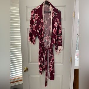 Maternity robe